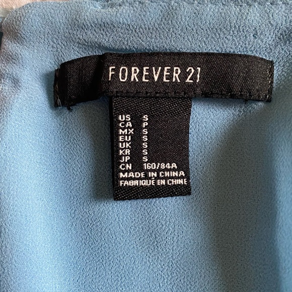 Forever 21 high neck dress with lace up back - Picture 4 of 4